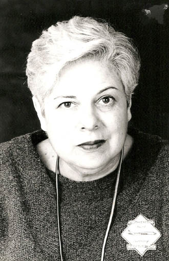 Portal de Not�cias PJF | �Juiz de Fora com Todas as Letras� - Biblioteca Murilo Mendes destaca obra de Marta Gon�alves | FUNALFA - 21/3/2011